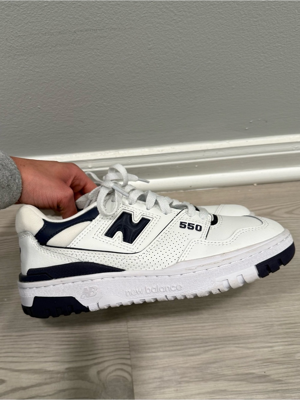New Balance 550 Sneakers Size 6